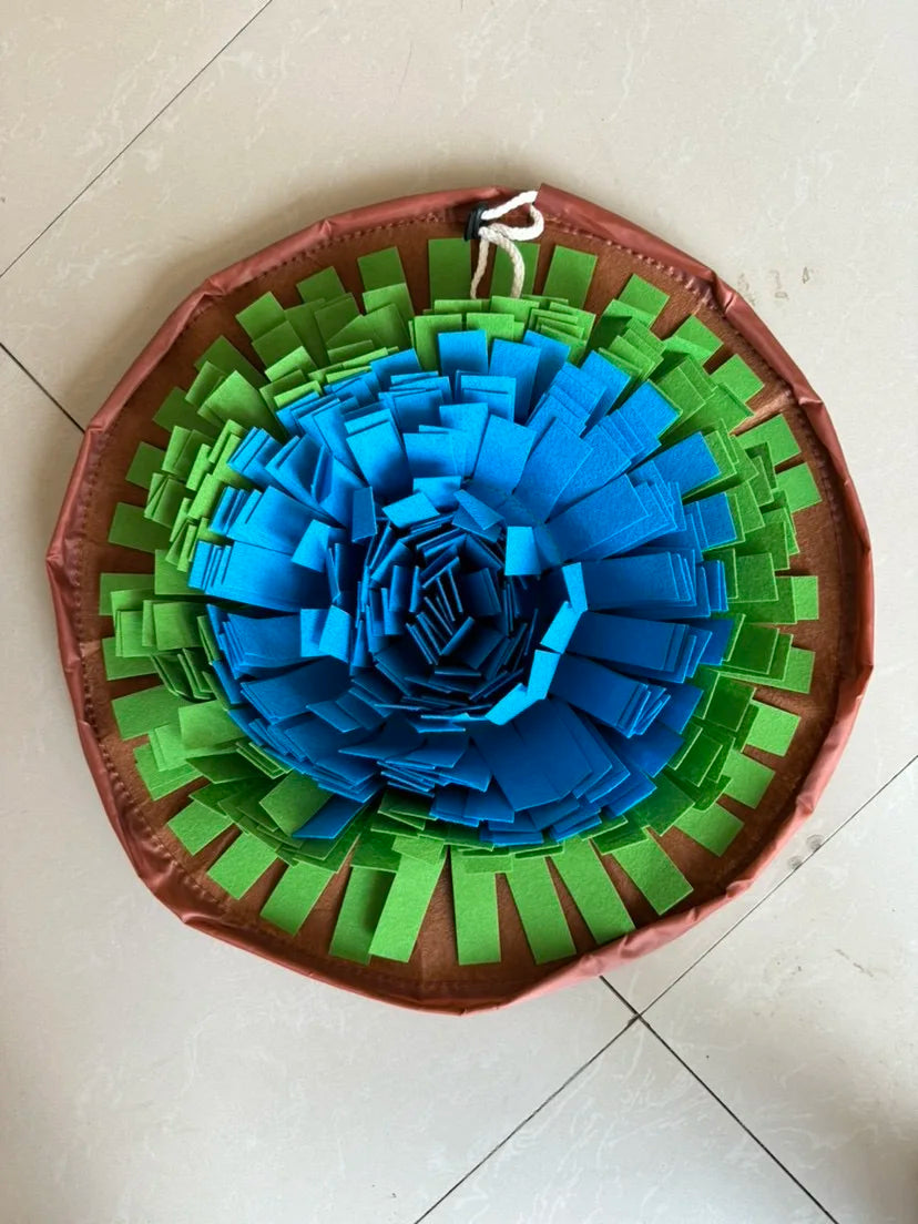 Interactive Pet Snuffle Mat for Dogs & Cats – Mental Stimulation Foraging Toy